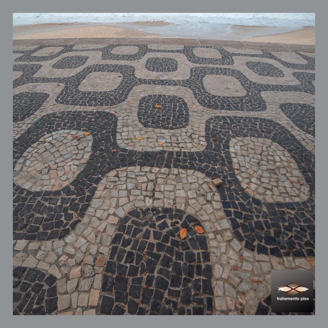 Limpeza e Manutenção em Piso de Pedras