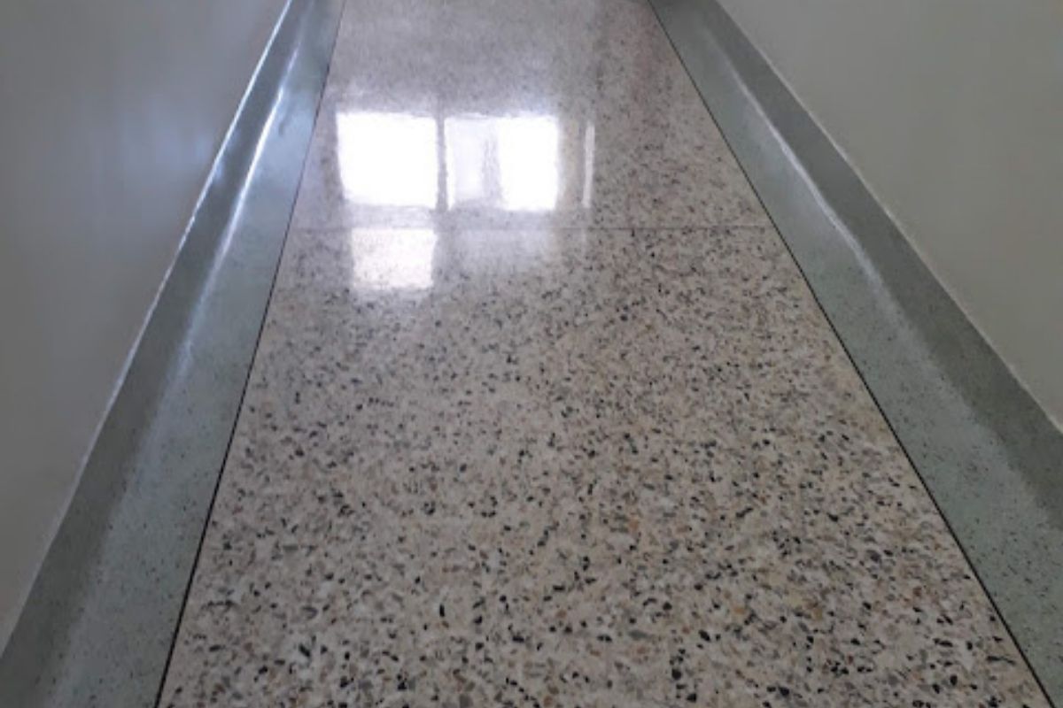Polimento de Piso de Granilite Tratamento Piso