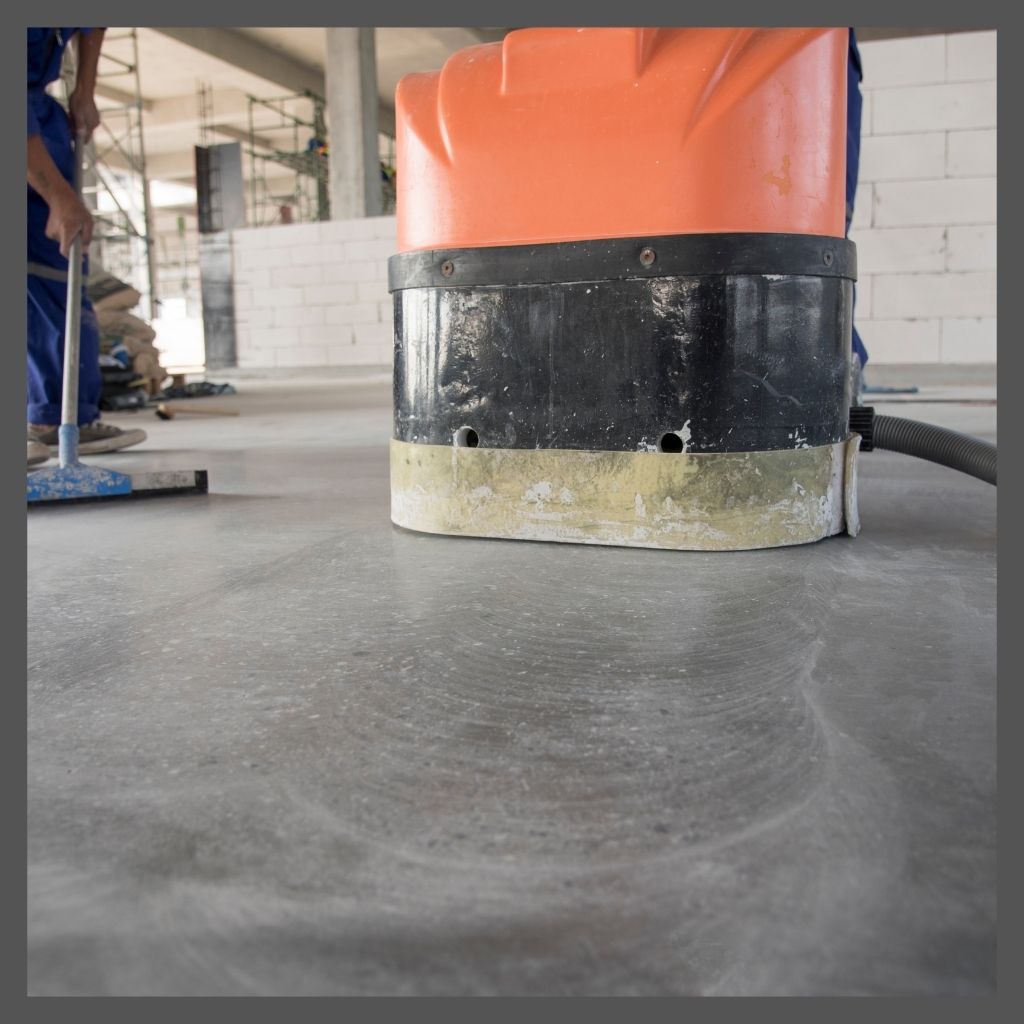 Polimento de piso de concreto