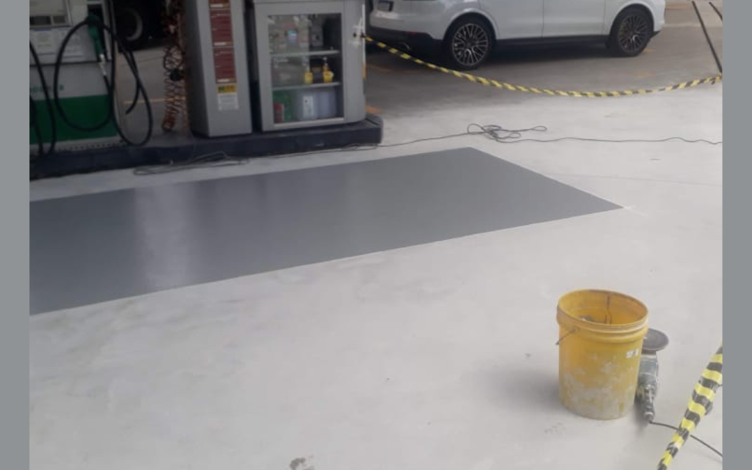 Pintura epoxi piso posto de combustivel